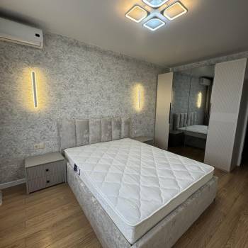 Сдается 2-х комнатная квартира, 65 м²