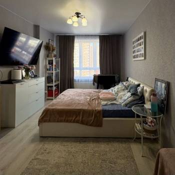 Продается 1-комнатная квартира, 33 м²