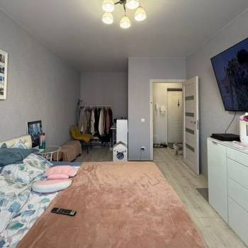 Продается 1-комнатная квартира, 33 м²