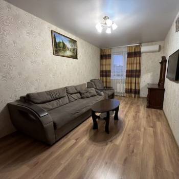 Сдается 2-х комнатная квартира, 58 м²