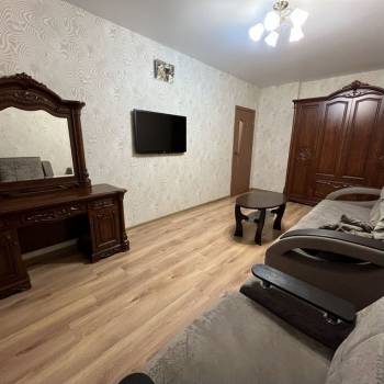 Сдается 2-х комнатная квартира, 58 м²