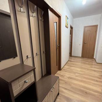 Сдается 2-х комнатная квартира, 58 м²