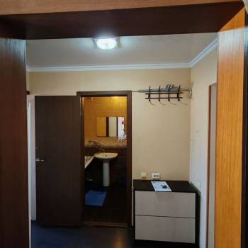 Продается 1-комнатная квартира, 37 м²