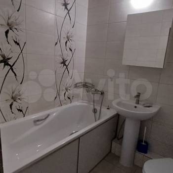 Продается 1-комнатная квартира, 39 м²