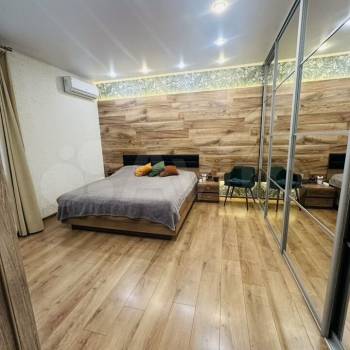 Продается 2-х комнатная квартира, 62 м²