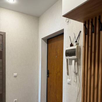 Продается 1-комнатная квартира, 44 м²