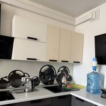 Продается 1-комнатная квартира, 44 м²