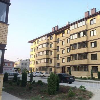 Продается 1-комнатная квартира, 40 м²
