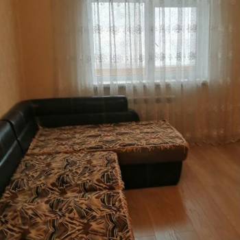 Продается 1-комнатная квартира, 39 м²