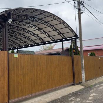 Продается Дом, 200 м²