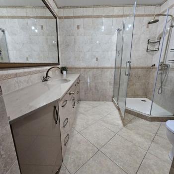 Продается Дом, 200 м²