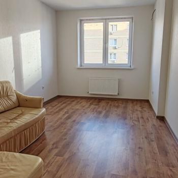 Продается 1-комнатная квартира, 38,3 м²