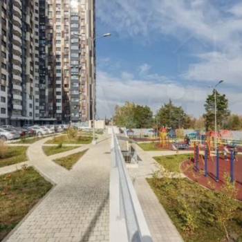 Продается 2-х комнатная квартира, 79 м²