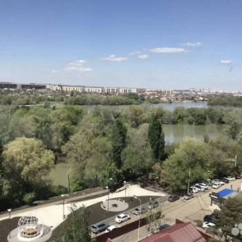 Продается 2-х комнатная квартира, 79 м²