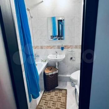 Продается 1-комнатная квартира, 32 м²