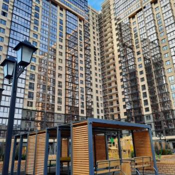 Продается 1-комнатная квартира, 38 м²