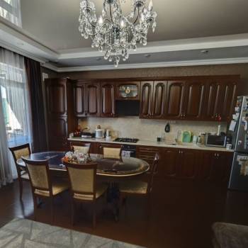 Продается Дом, 300 м²