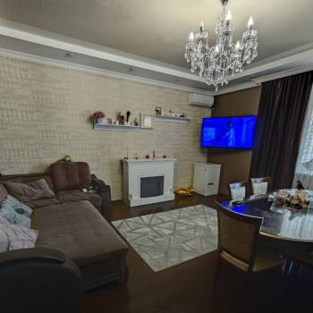 Продается Дом, 300 м²