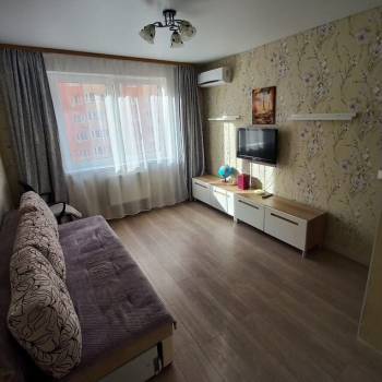 Продается 1-комнатная квартира, 30 м²