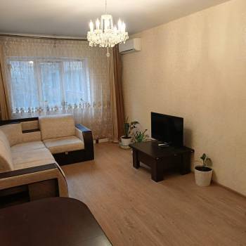 Сдается 2-х комнатная квартира, 60 м²
