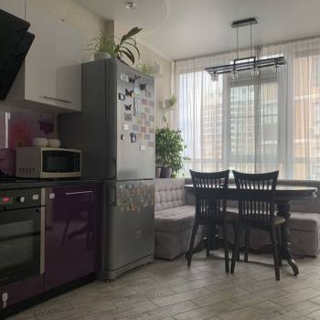 Продается 1-комнатная квартира, 46 м²