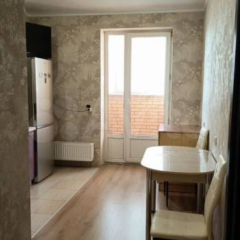 Продается 1-комнатная квартира, 47 м²