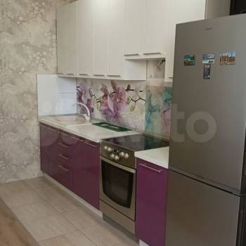 Продается 1-комнатная квартира, 47 м²