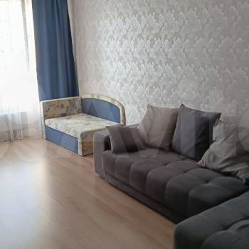 Продается 1-комнатная квартира, 47 м²