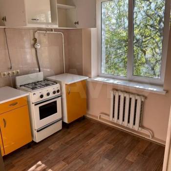 Продается 1-комнатная квартира, 30 м²