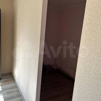 Продается 1-комнатная квартира, 30 м²