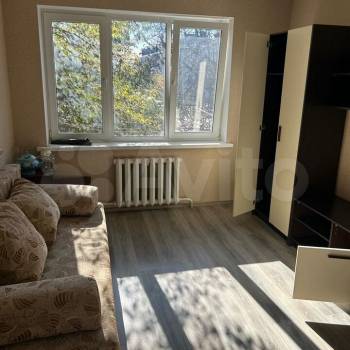 Продается 1-комнатная квартира, 30 м²