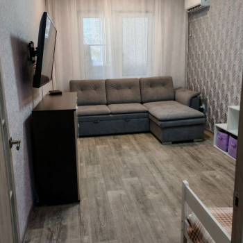Продается 1-комнатная квартира, 39 м²