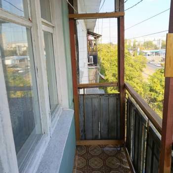 Продается 3-х комнатная квартира, 61 м²