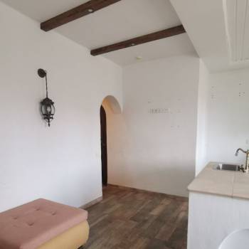 Продается Многокомнатная квартира, 100 м²