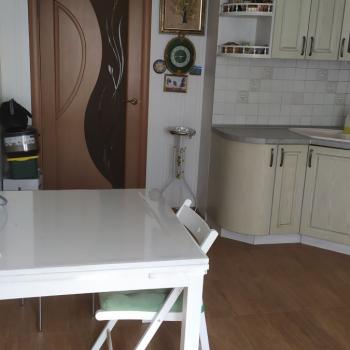 Продается 1-комнатная квартира, 43 м²