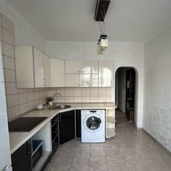 Продается 1-комнатная квартира, 39 м²