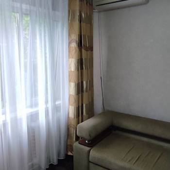 Продается Многокомнатная квартира, 59 м²