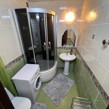 Продается 1-комнатная квартира, 40,6 м²