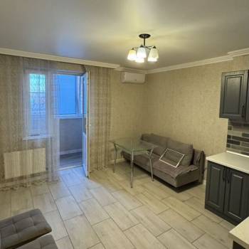 Сдается Многокомнатная квартира, 70 м²