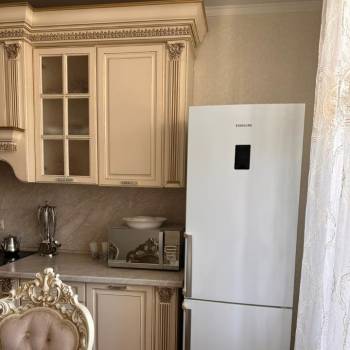 Сдается 1-комнатная квартира, 50 м²