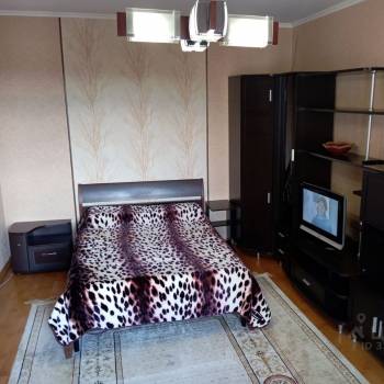 Сдается 1-комнатная квартира, 38 м²