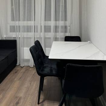 Сдается 1-комнатная квартира, 38 м²