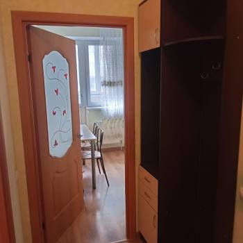 Сдается 1-комнатная квартира, 38 м²