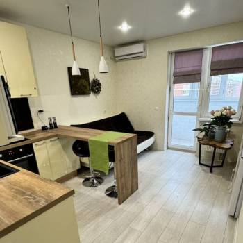 Продается 1-комнатная квартира, 39 м²