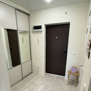 Продается 1-комнатная квартира, 39 м²