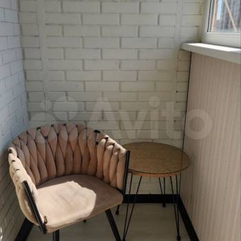 Продается 1-комнатная квартира, 50 м²