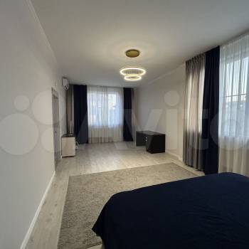 Сдается Дом, 200 м²