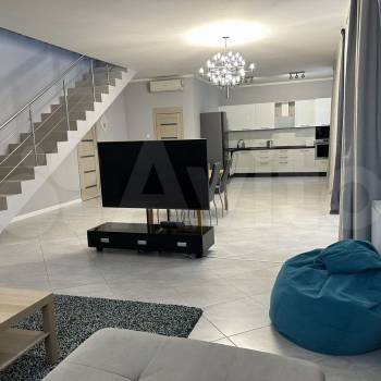 Сдается Дом, 200 м²