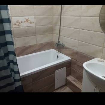 Сдается 2-х комнатная квартира, 74 м²