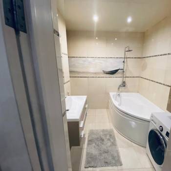 Продается 1-комнатная квартира, 46,2 м²